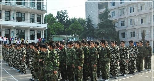 威远县希望职业技术学校