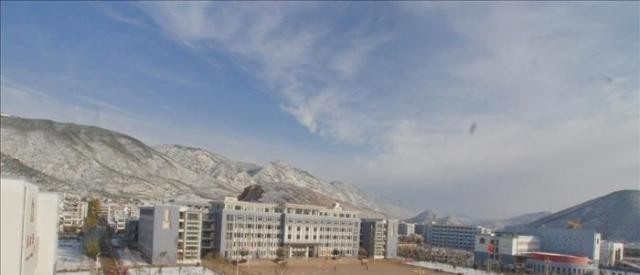 丽江师范高等专科学校五年制大专2021年招生办