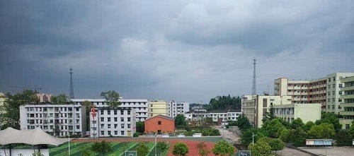 宜宾叙州区柳嘉职业技术学校