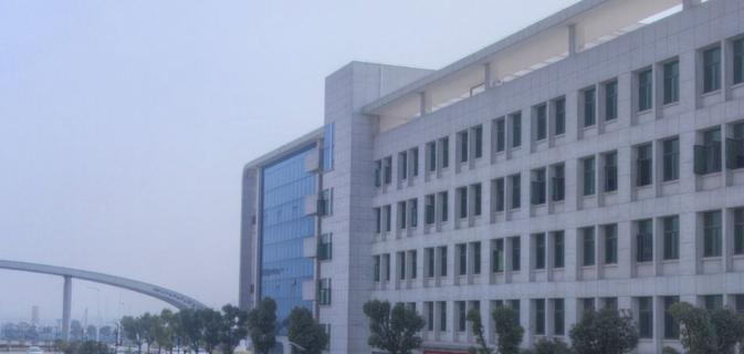 襄阳汽车职业技术学院4
