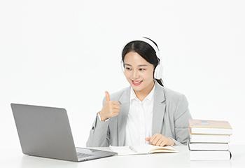 课程体系完善