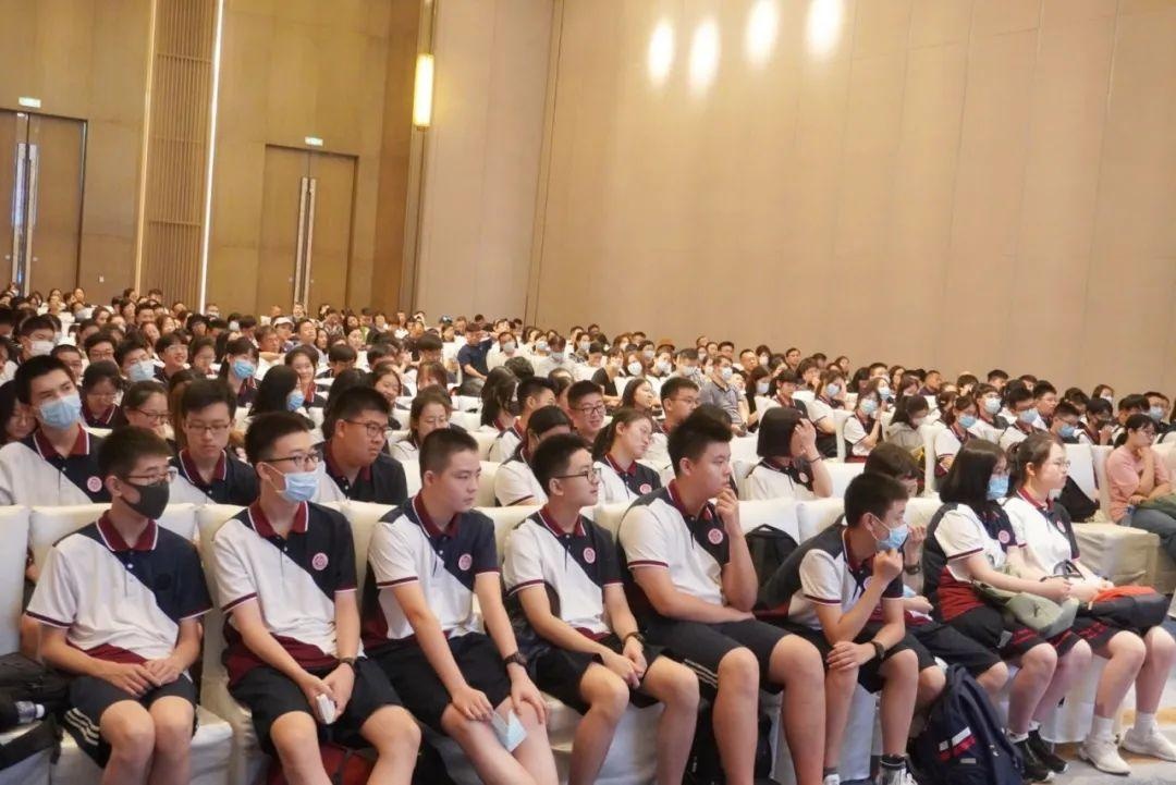 开学典礼.jpg