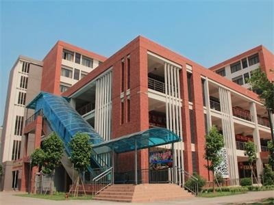 中大新华国际学院本硕连读