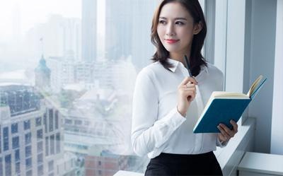 英语四级水平以上在校大学生
