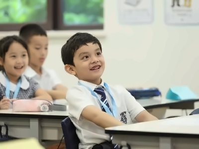 深圳前海哈罗港人子弟学校课堂风采
