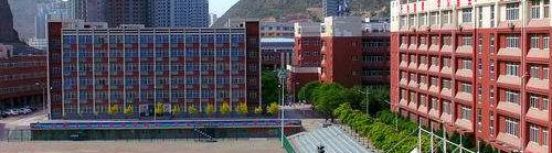 陕西科贸技工学校网站