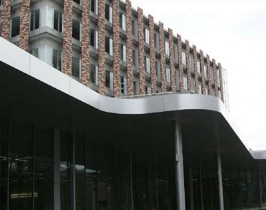 山梨学院大学