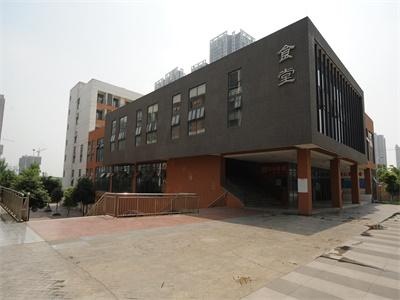 学校食堂
