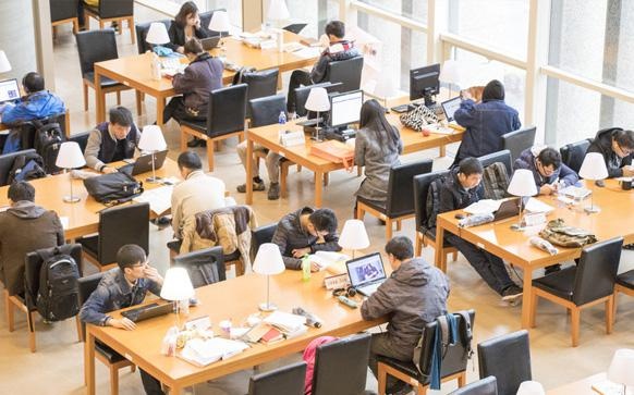 美联同学APP