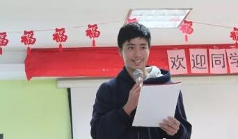 美国Lee Academy高级中学公益活动：情暖养老院