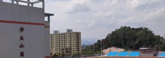 广东肇庆四会中等专业学校2021年招生办