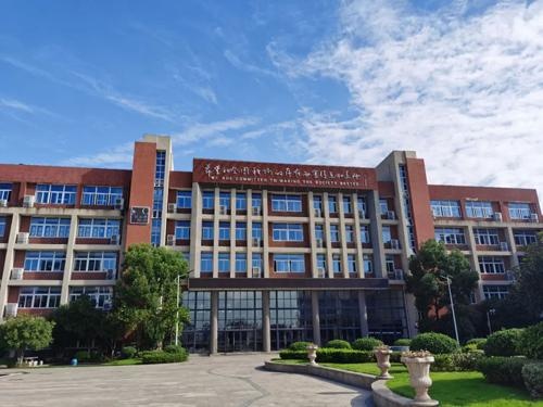 句容碧桂园学校