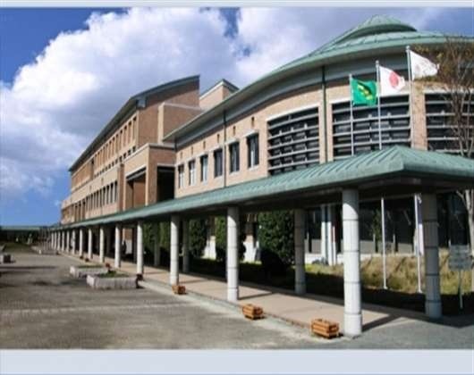 共爱学园前桥国际大学