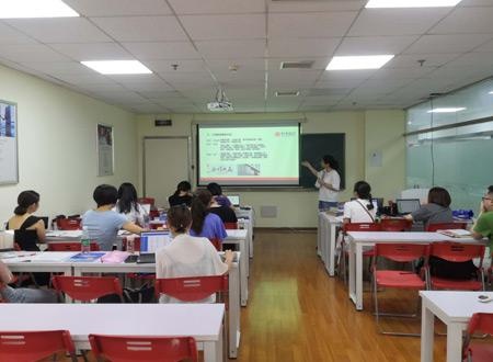 学员上课