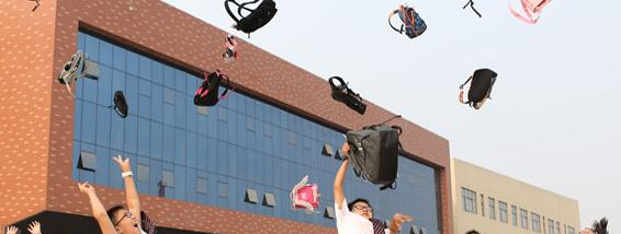 河南师大附中双语国际学校初中部网站