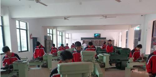 眉山市仁寿县华达中等职业学校