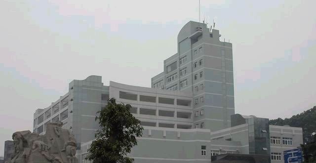 重庆三峡卫生学校招生办