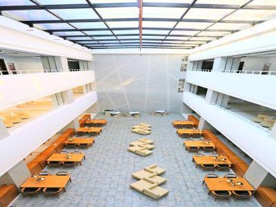 上海建桥国际高中