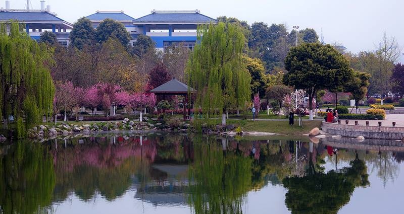 四川交通职业技术学院怎么样、好不好