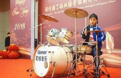 2018湖州帕丁顿双语学校联欢会：打鼓