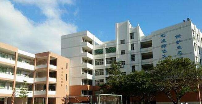 信阳中等专业技术学校2021年报名条件、招生要求、招生对象