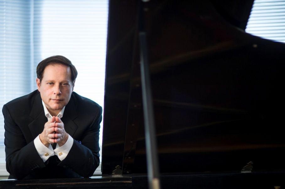 伯克利音乐学院教授Michael Lewin.jpg