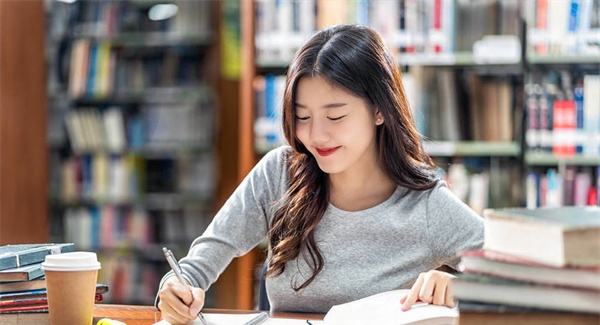 2023云南省财贸学校开设的专业一览表