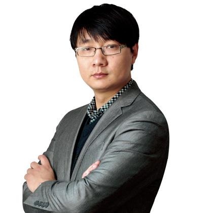 黄靖