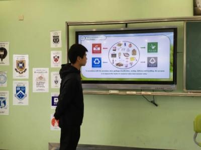 省靖中国际部社区垃圾分类宣传.jpg