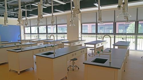 合肥协和双语学校实验室