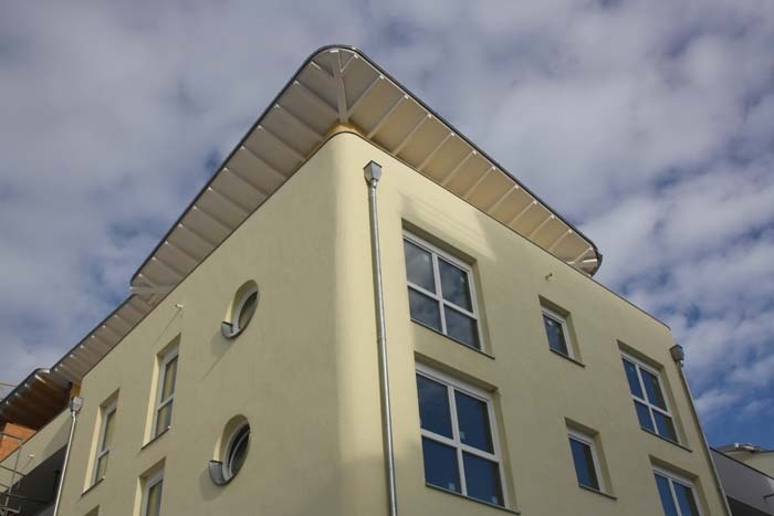 兰茨胡特应用技术大学