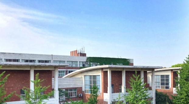 武汉外语外事职业学院