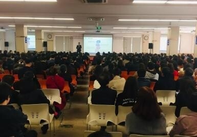 领科教育上海校区2018-2019年次家长会回顾