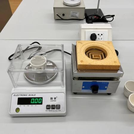 结晶盐含水量的测定.jpg
