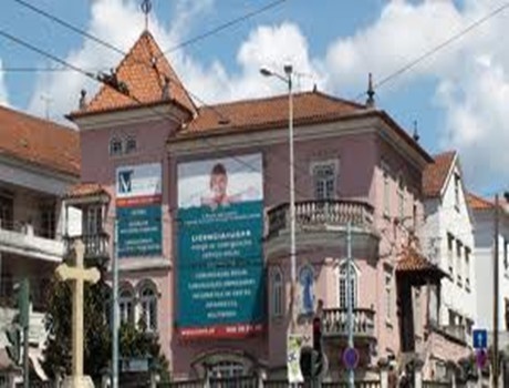 米格尔·托加高等学院