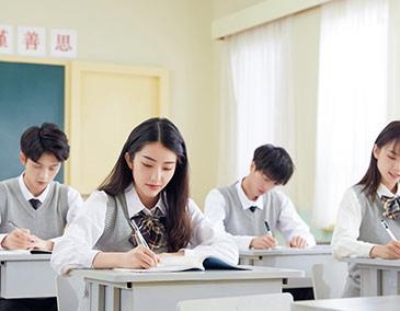 班级人数