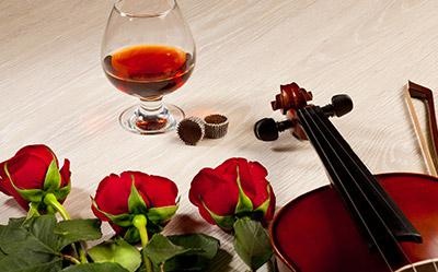 说话容易疲劳，干涩的人写