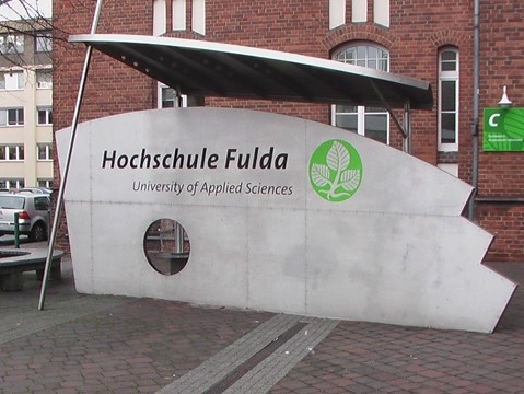 富尔达应用技术大学