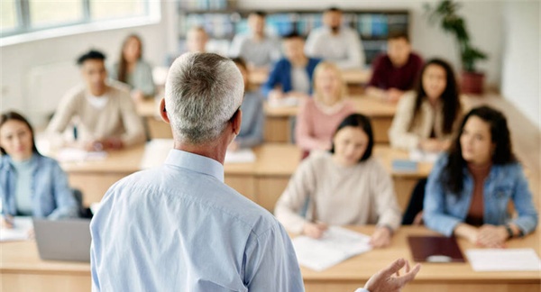 石家庄中美经贸中等专业学校