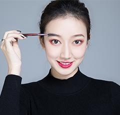 妆容自然
