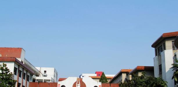 江汉艺术职业学院五年制7