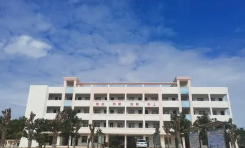 乐东民族思源实验高级中学地址在哪里，哪个地区，哪个城市