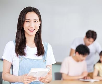 计划参加全国研究生入学考试初试的学员，需要对考研各科知识加强的学员