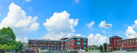 贵阳市中华职业学校2022年学费、收费多少