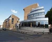 杜埃国立高等工业技术与矿业学校