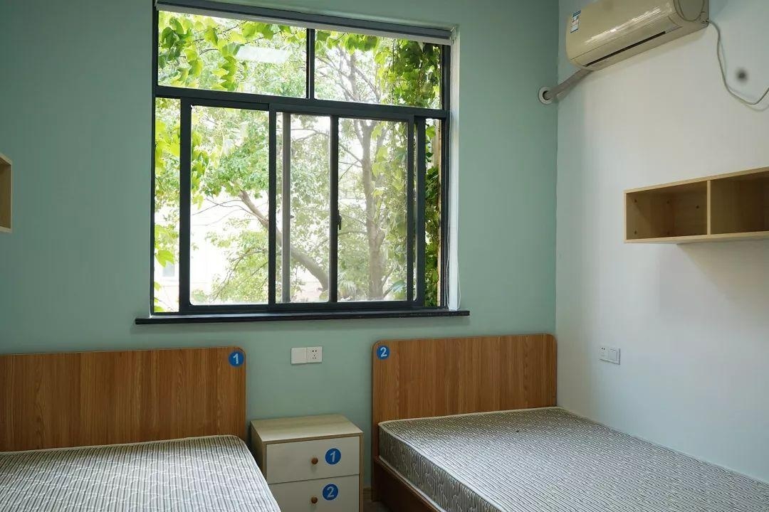 上海诺科学校宝山校区住宿环境.jpg