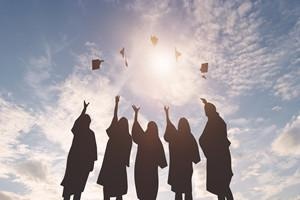 中国社会科学院研究生院在职课程班考试高吗