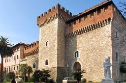 卡拉拉美术学院