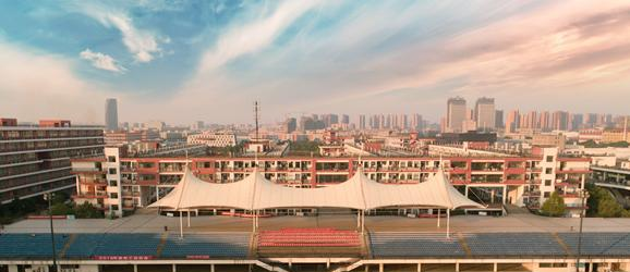 武汉铁路职业技术学院1