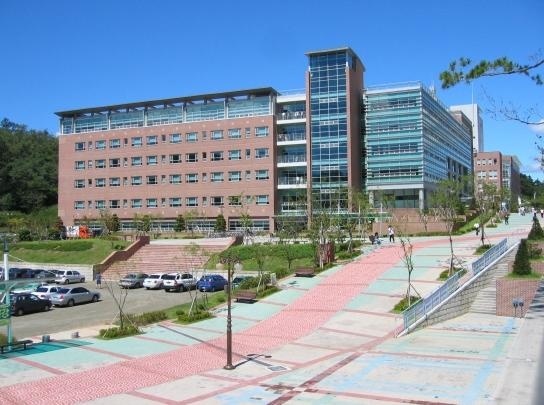 国立金乌工科大学